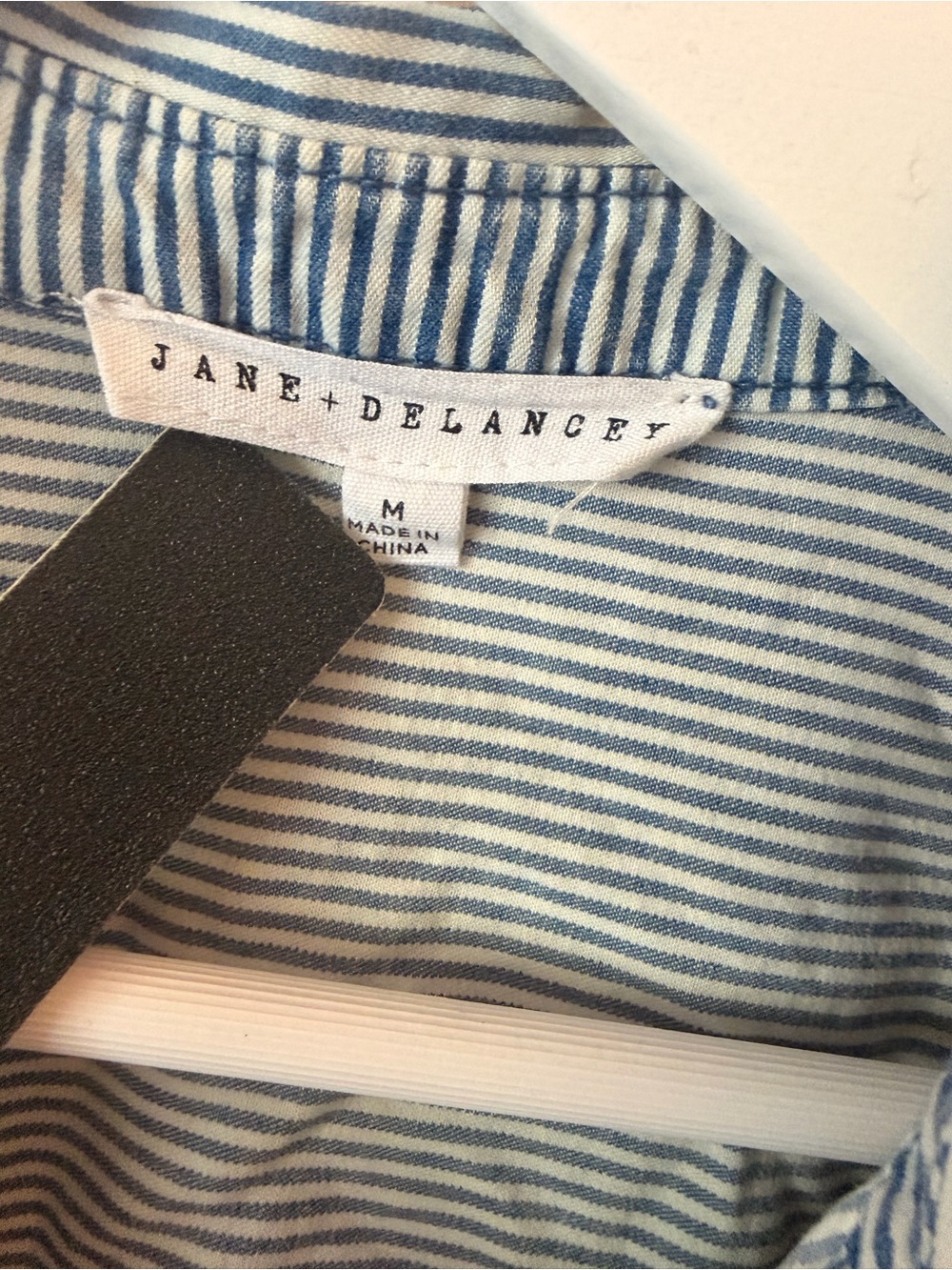 Striped Blue Short-Sleeve 100% Cotton Shirt. Women’s M summer / spring/ fall top - Picture 6 of 12